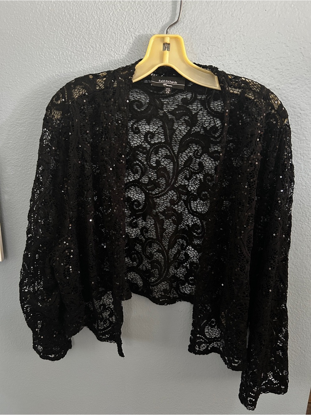 Black Lace and Sequins Open Shrug Formal Jacket/Shawl/Wrap Size 2X